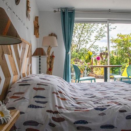 Hotel Oe Taoe Ardres Zewnętrze zdjęcie